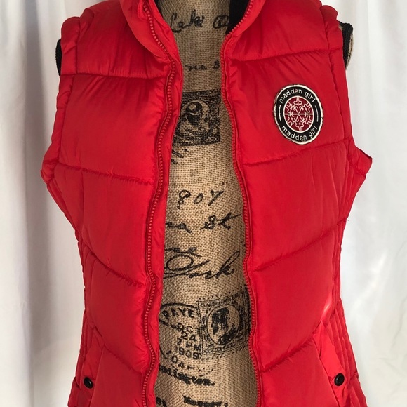 Steve Madden, Madden Girl Puffer Ski Vest - Picture 3 of 3